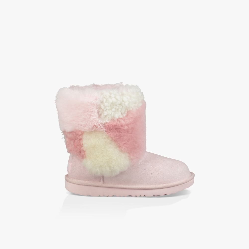 Bottes UGG Classic Short Patchwork Fluff Fille Rose Soldes 491NGDZB